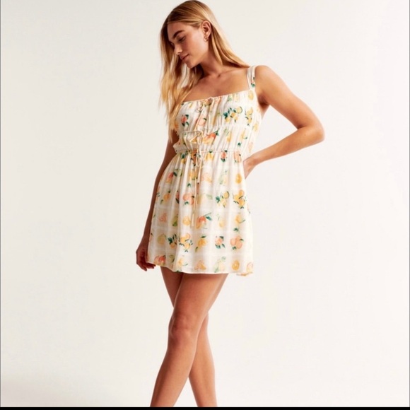 Abercrombie tie front mini dress - Picture 2 of 5